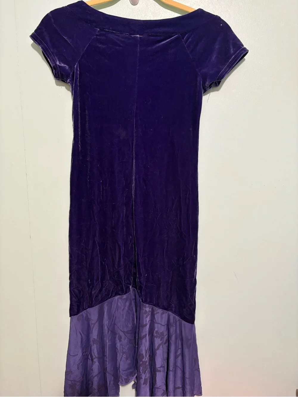 Theory rich velvet